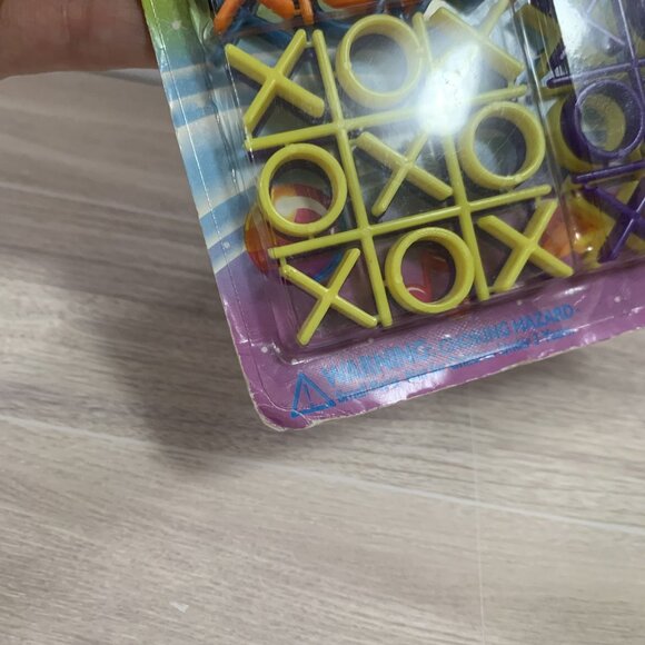 Vintage Lisa Frank Tic Tac Toe Party Favors - Picture 5 of 11